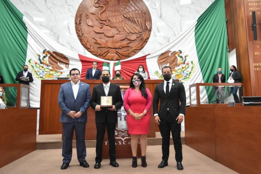Otorga la LXIV Legislatura “Premio Miguel N. Lira” a José Fabián Rodolfo Robles Medrano