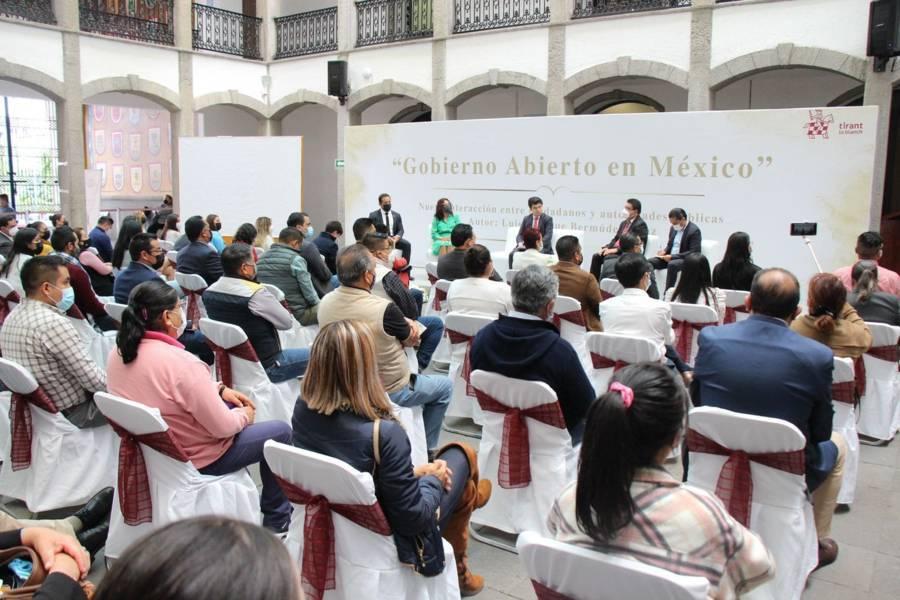 Con éxito se presenta libro “Gobierno Abierto en México” en el Congreso del Estado 