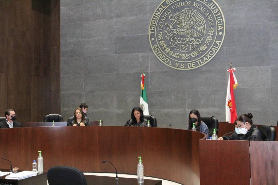 Ante el Pleno del TSJE, rinde protesta Juez Municipal de Axocomanitla