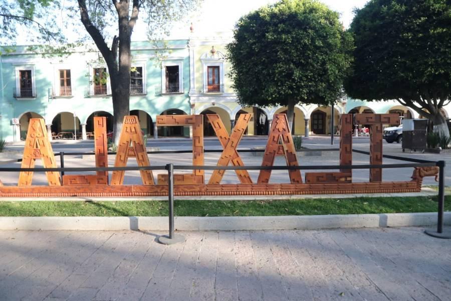 Reinstalan letras de Tlaxcala en la capital 
