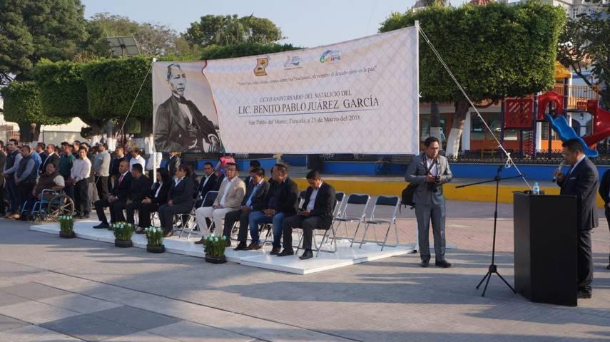 Ayuntamiento de San Pablo del Monte conmemora el natalicio de Benito Juárez