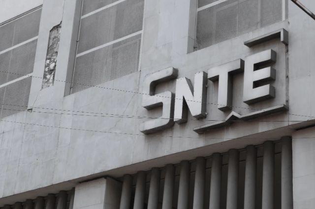 130 sindicalizados abandonan el SNTE por CTM