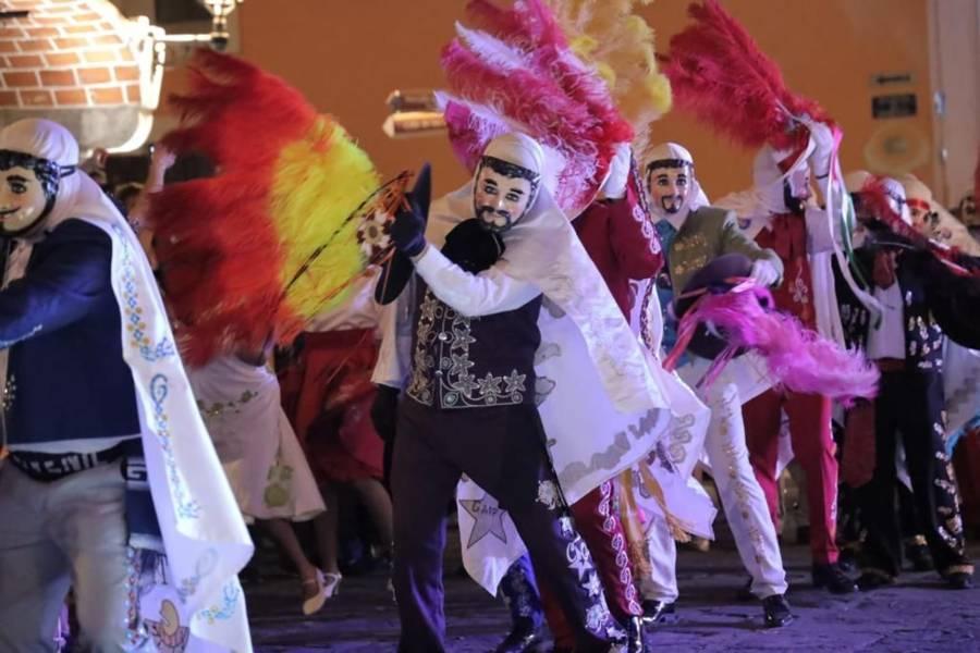 Triunfa el Carnaval de Chiautempan en su gira por Puebla