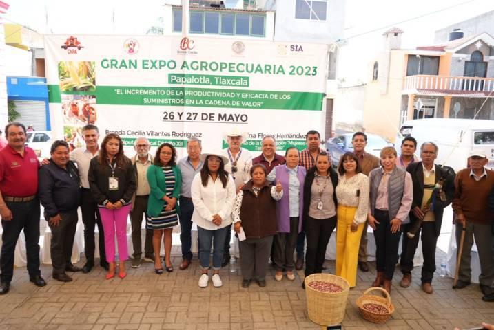 Arranca Brenda Cecilia Villantes gran Expo Agropecuaria Papalotla 2023