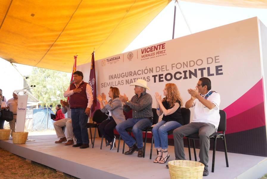 Vicente Morales Pérez inauguró el Fondo de semillas nativas “Teocintle” en Hueyotlipan