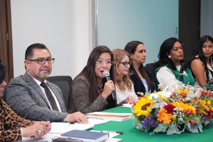Encabeza Leticia Martínez mesa de trabajo para fortalecer iniciativa de Ley de las personas Jóvenes para Tlaxcala