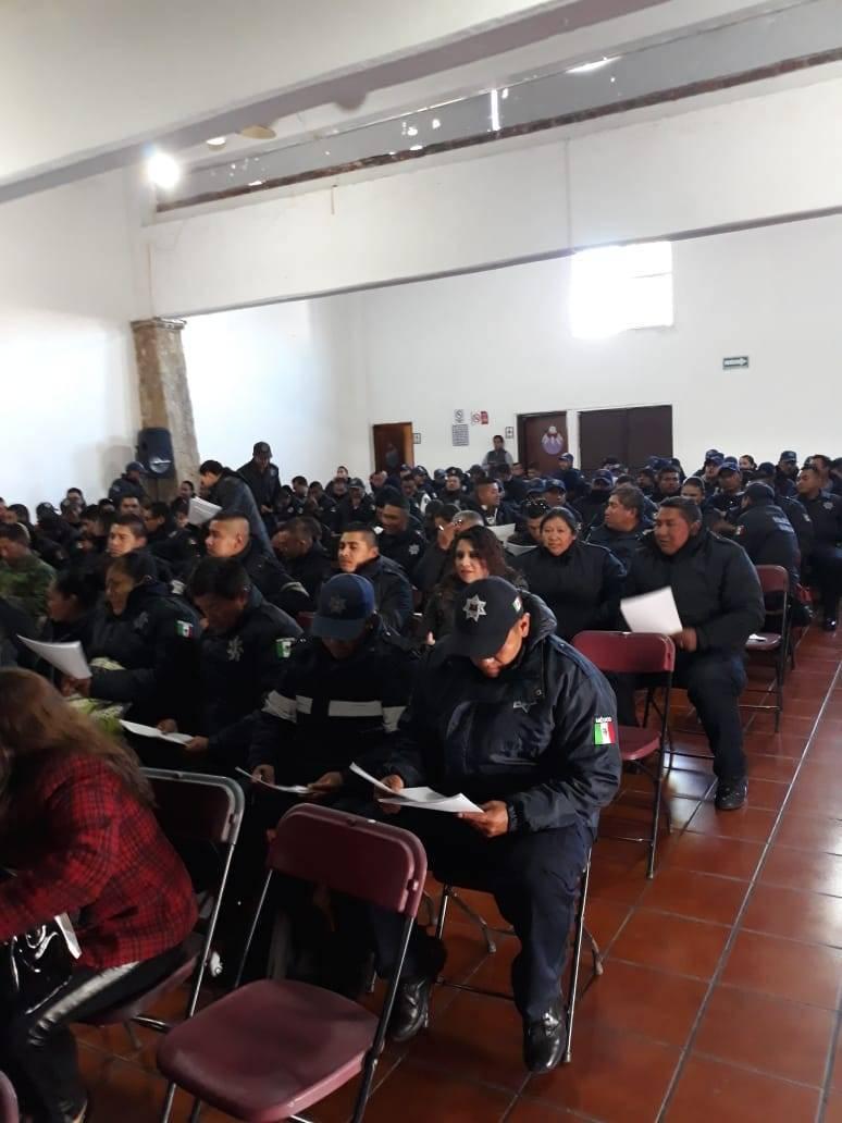 PGR Tlaxcala capacita a policías municipales de SPM