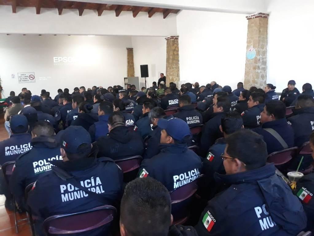 PGR Tlaxcala capacita a policías municipales de SPM