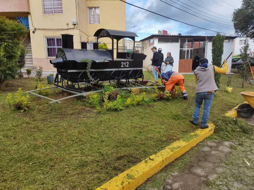 En marcha trabajos de limpieza y rehabilitación de espacios públicos en Apizaco 