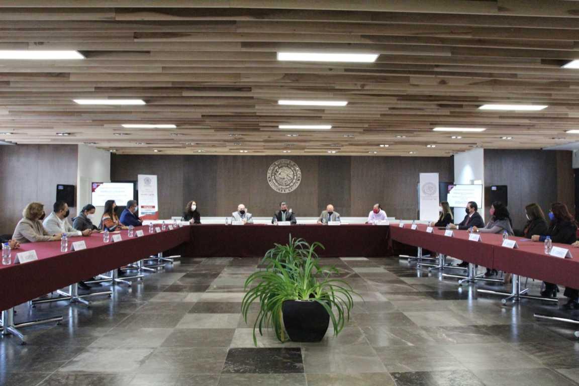 Acuerdan intercambio académico y profesional el Poder Judicial y el Grupo Universitario Lucía Botín
