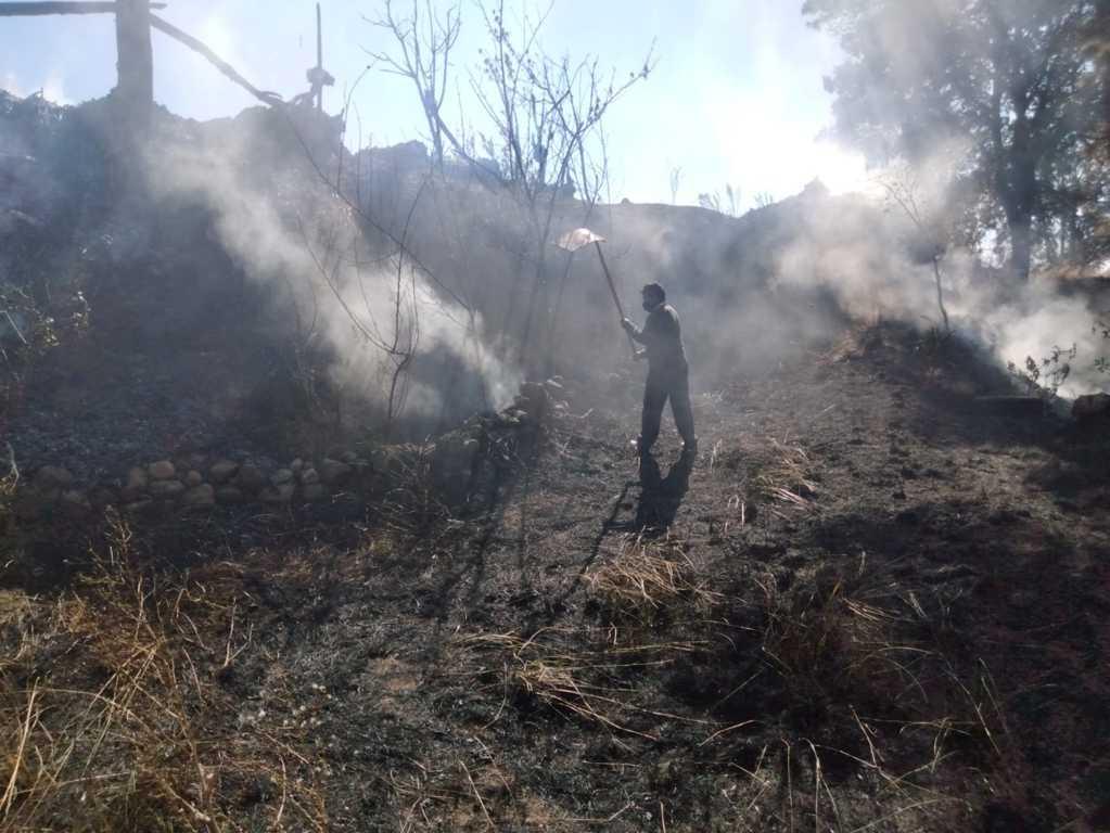 Cada vez más constantes incendios en pastizales de Tlaltelulco