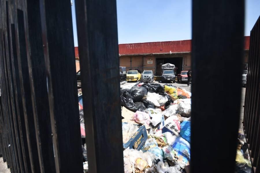 #Video | Por falla mecánica retrasa recolección de basura en el mercado capitalino