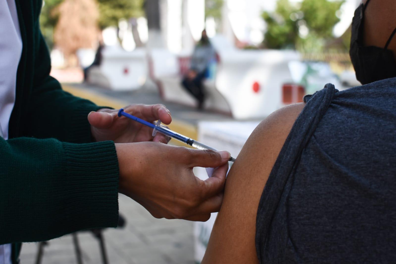 Instalan módulo de vacunación covid en Ocotlán