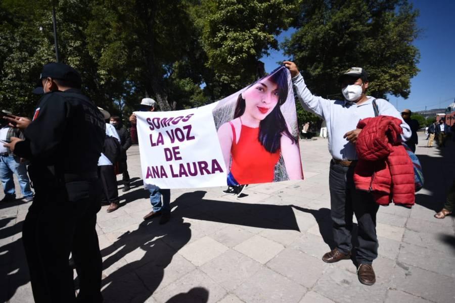 Se manifiestan familiares de Ana Laura López, jóven desaparecida en Huamantla