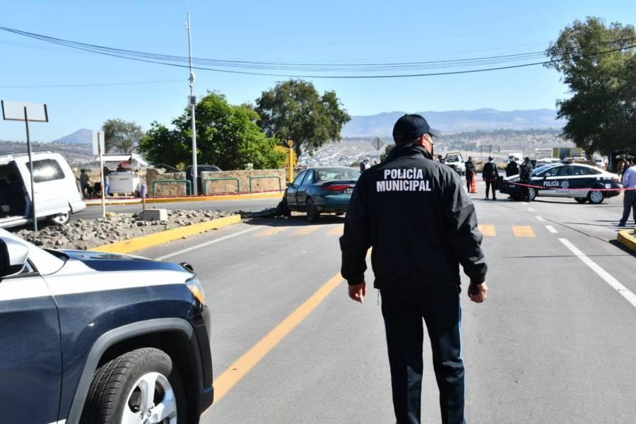 Atiende dirección de seguridad pública municipal percance vial frente a ciudad industrial Xicohténcatl II