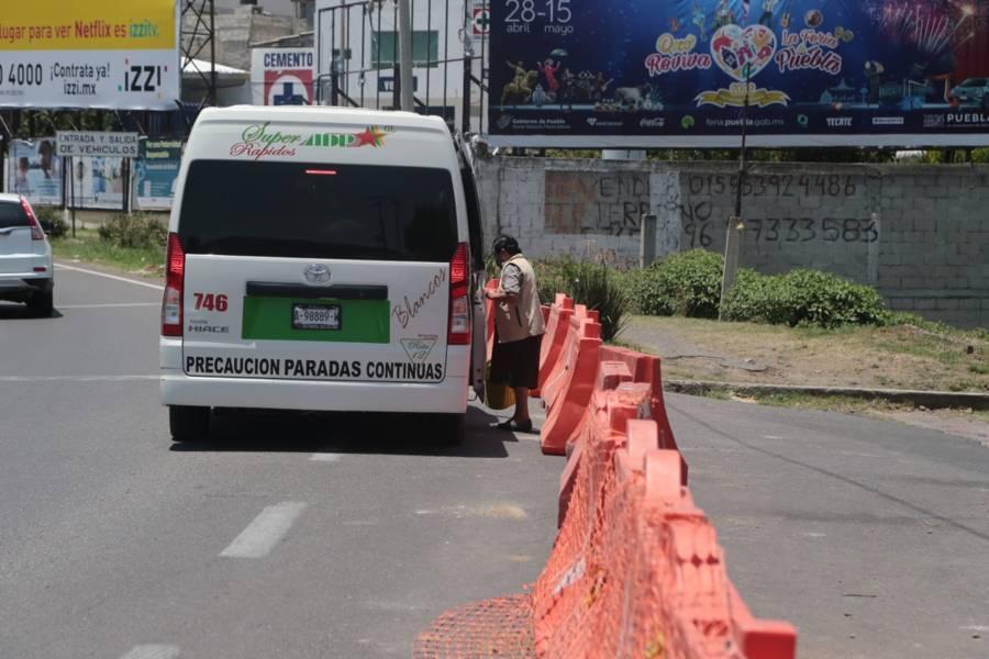 Cierran calle por remodelación de puente vehicular en ¨El Trébol¨