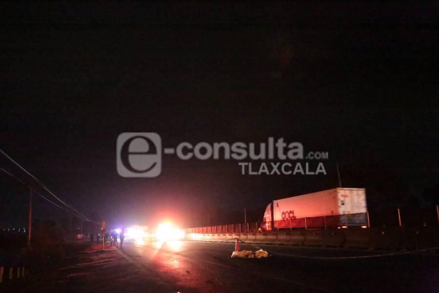 Muere atropellado un hombre en Xaltocan; el cuerpo quedó desmembrado por los vehículos
