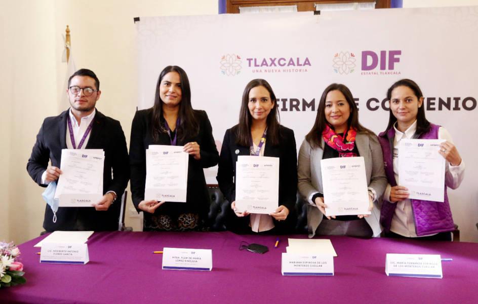 Firman convenio para potenciar apoyos a población vulnerable de Tlaxcala
