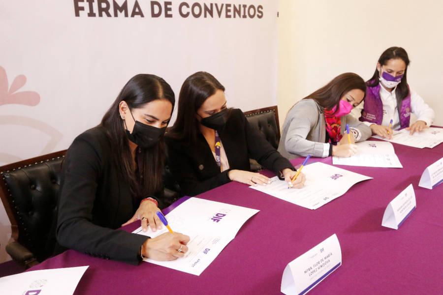 Firman convenio para potenciar apoyos a población vulnerable de Tlaxcala