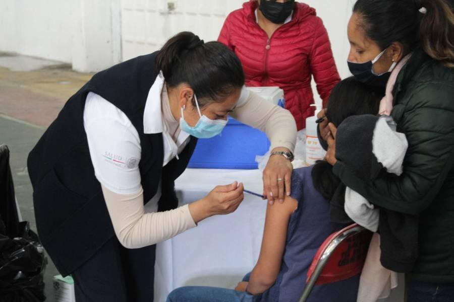 Exitosa Jornada de Vacunación en Contla, para niños de 5 a 11 años.