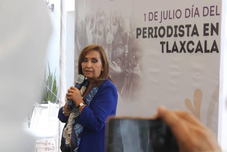 Felicita gobernadora, Lorena Cuéllar a periodistas Tlaxcaltecas