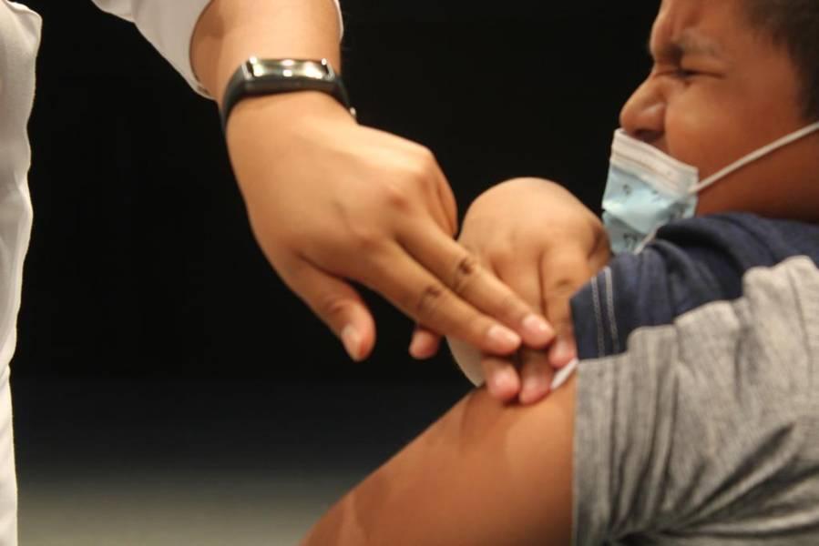 Llega vacuna para menores en la capital
