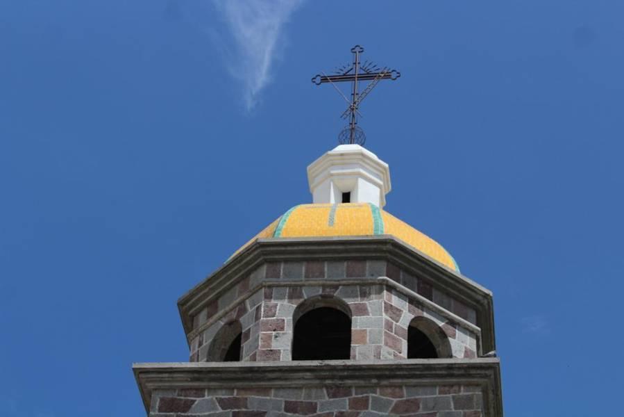 A más de 50 años, continúan las remodelaciones a la iglesia de San José en Aztatla 