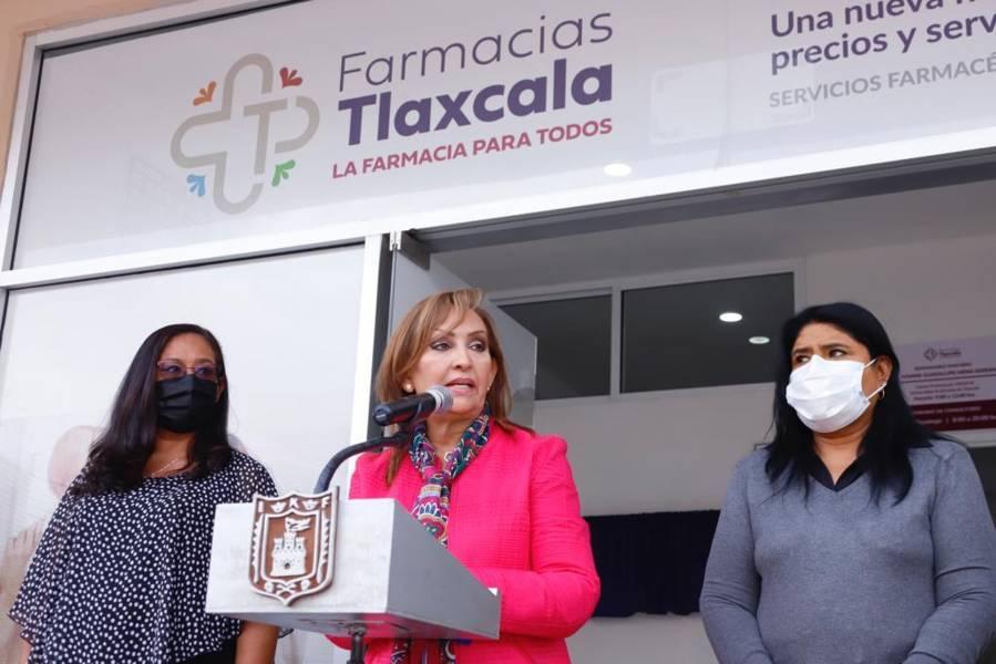 Inauguró Lorena Cuéllar sucursal de farmacia de pensiones civiles en Apetatitlán