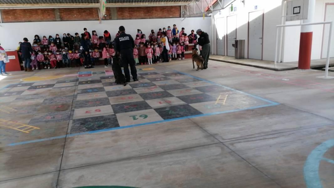 Policía de Apizaco más cerca de las escuelas; imparten pláticas en preescolar