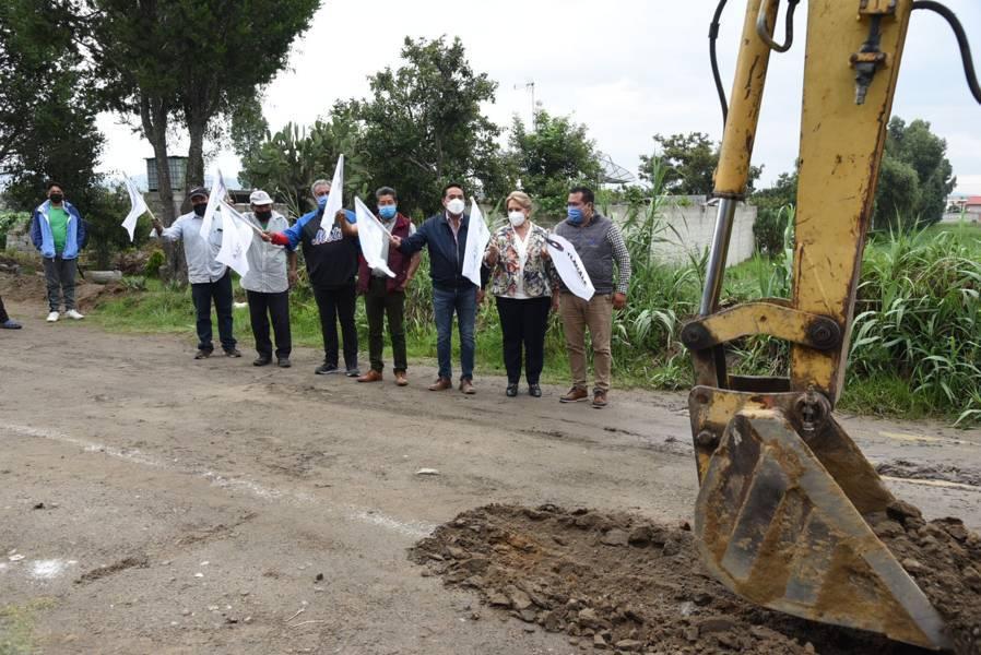 Inicia construcción de drenaje sanitario en Atlahapa