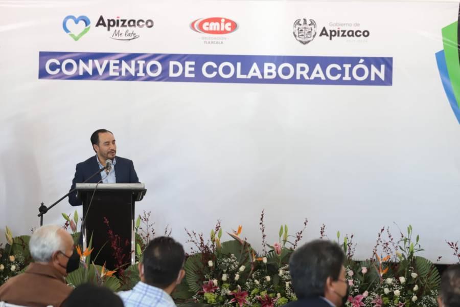 Firman convenio de colaboración Ayuntamiento de Apizaco y la CMIC