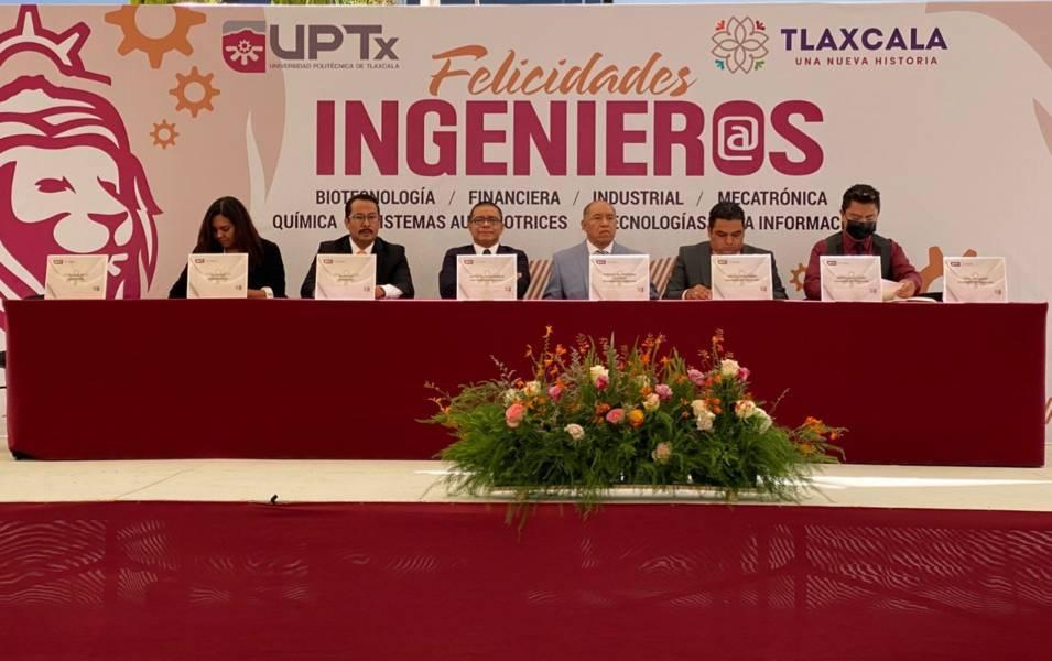 "En la UPTX Nos Empeñamos En Transformar Y Mejorar La Educación": Padilla Sánchez