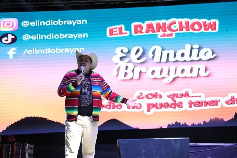 Se presentó el Indio Brayan en el Teatro del Pueblo de la Feria Chiautempan 2022 