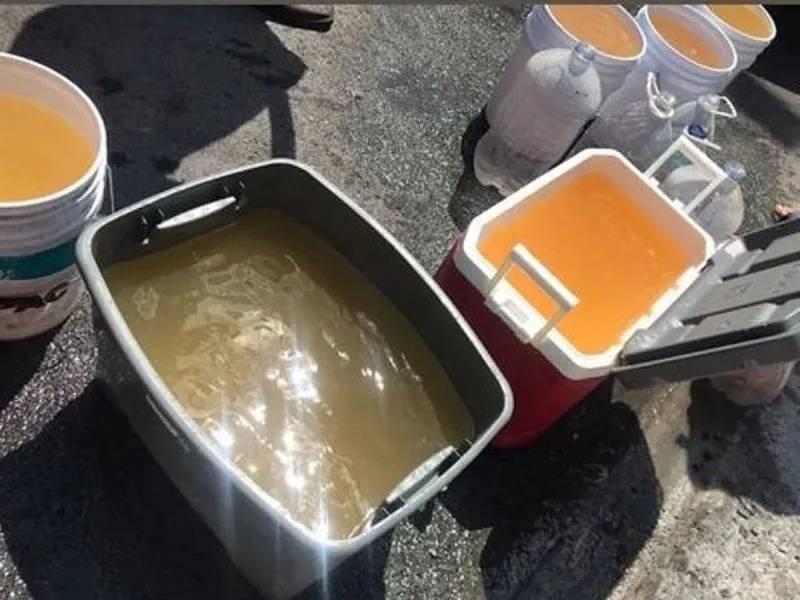 Entregan en NL pipas de agua que parecían orina  a cuidadanos afectados por la crisis 