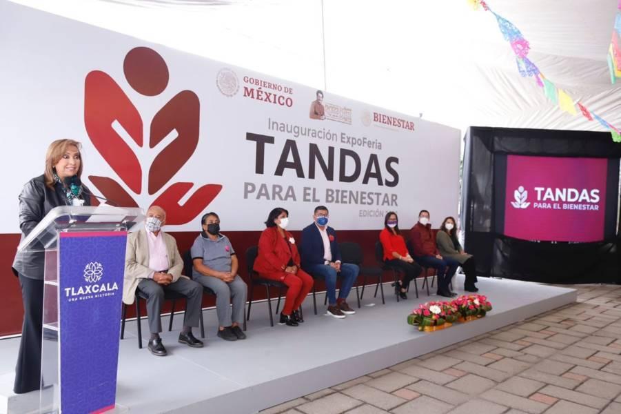 Gobernadora Lorena Cuéllar inauguró la quinta expo feria tandas para el bienestar en Panotla