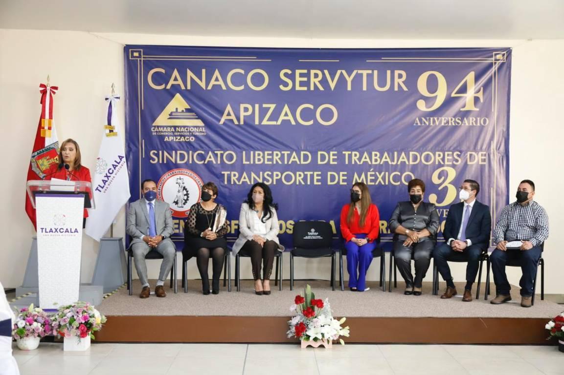 Asistió Gobernadora Lorena Cuéllar al 94 Aniversario de Canaco Apizaco