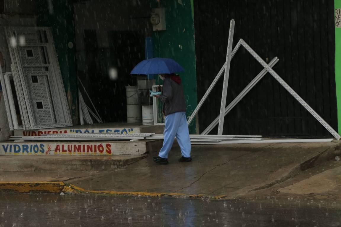 ¡Saquen los paraguas! Lluvia en Chiautempan 
