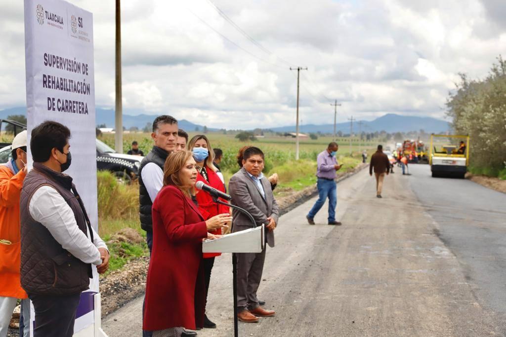 Supervisó Gobernadora Lorena Cuéllar rehabilitación de Carretera Xaltocan-Muñoz