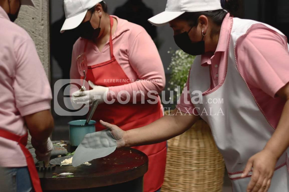 Realizan muestra gastronómica en el Congreso del estado de Tlaxcala 
