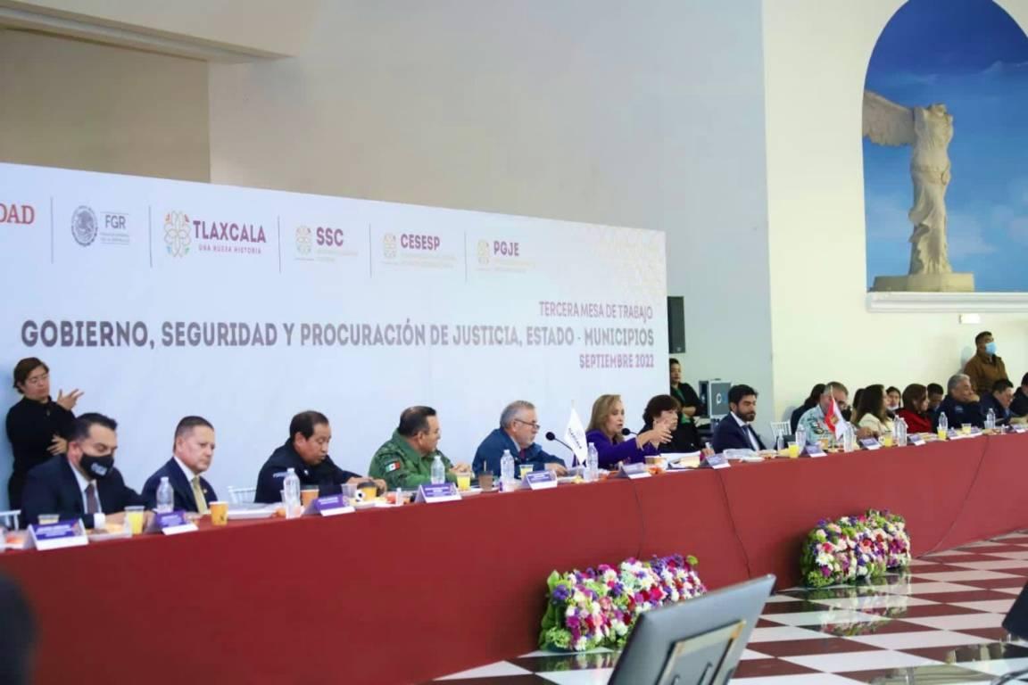 Firmó Lorena Cuéllar decreto para regular venta y consumo de alcohol en Tlaxcala 