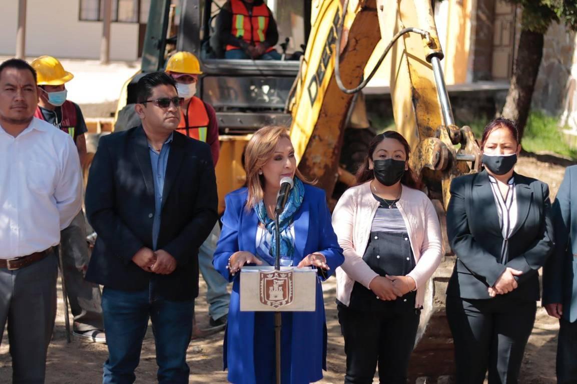 Gobierno del Estado, rehabilitará parque de Santa Ana Nopalucan 