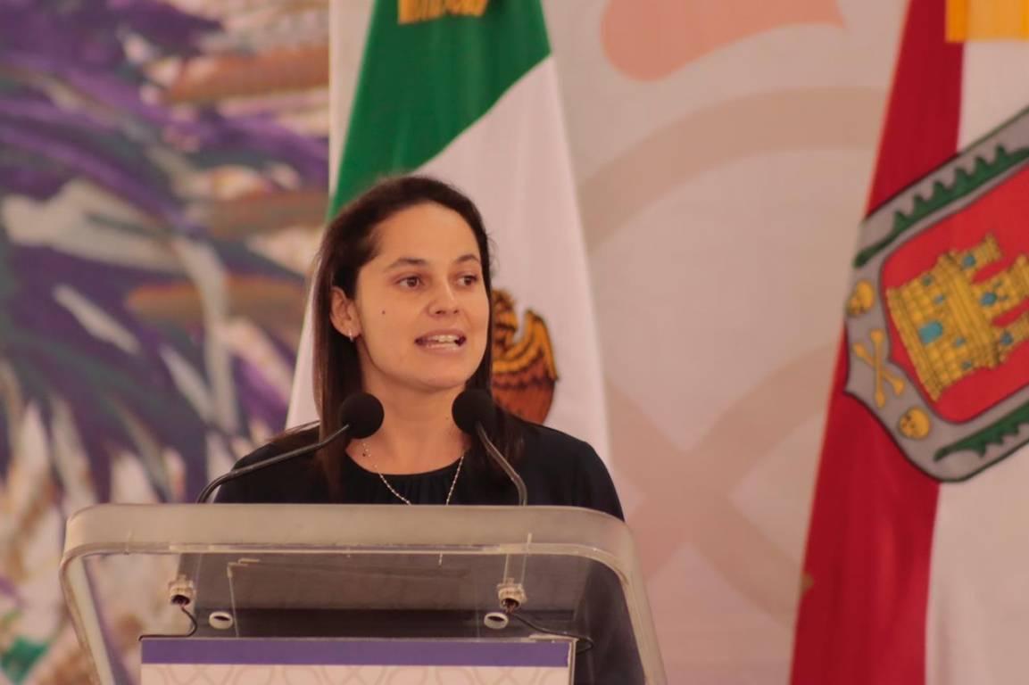 Entrega de apoyos económicos del programa “Beca Puente”, en Tlaxcala 