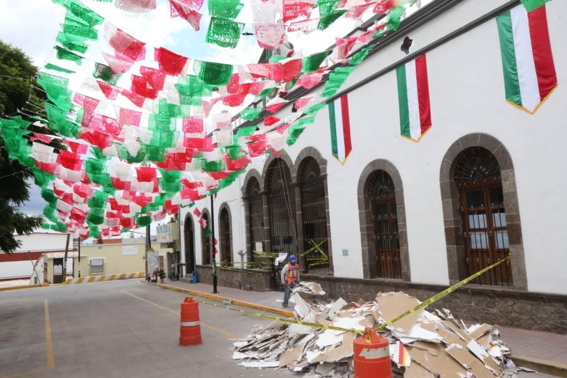 Remodelan presidencia Municipal de Tlaltelulco 