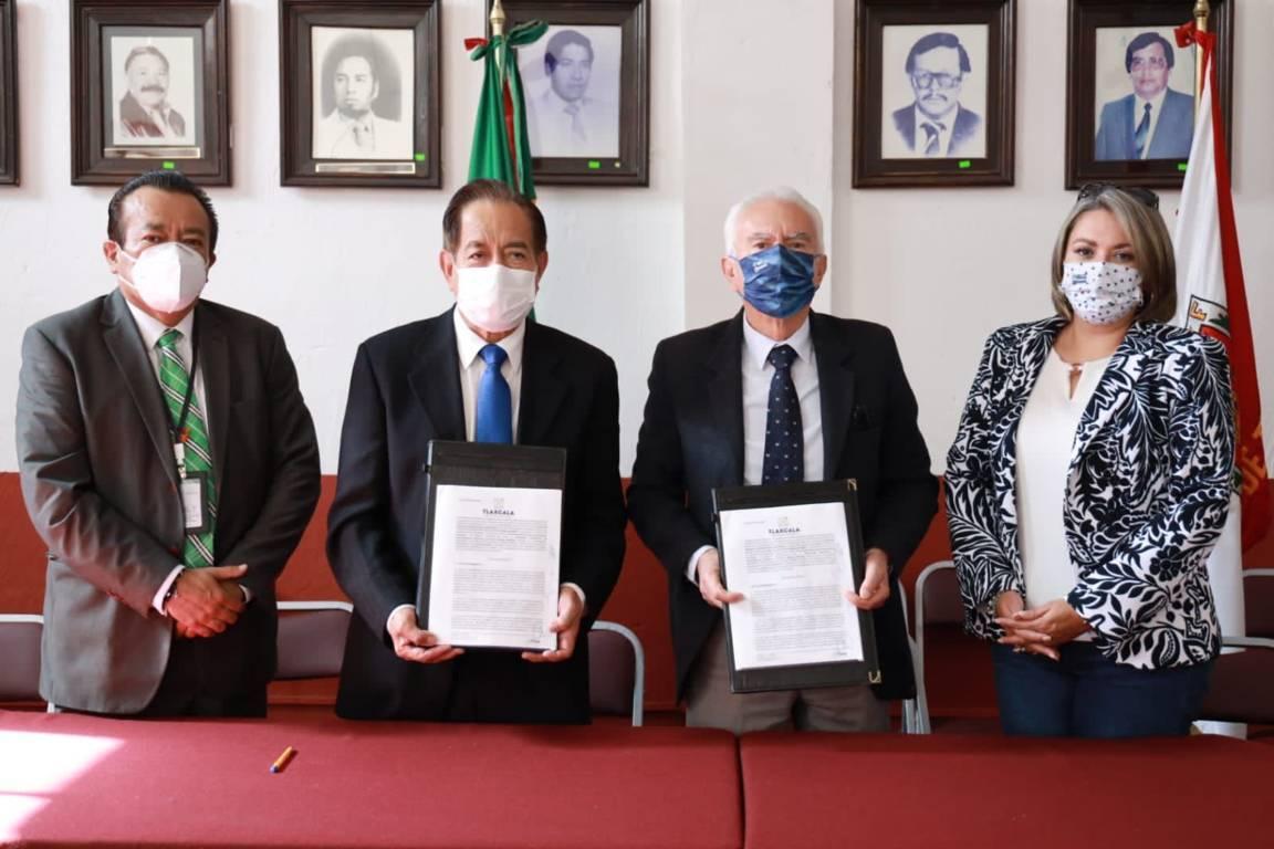Firma convenio de colaboración Ayuntamiento de Chiautempan y el ITAES
