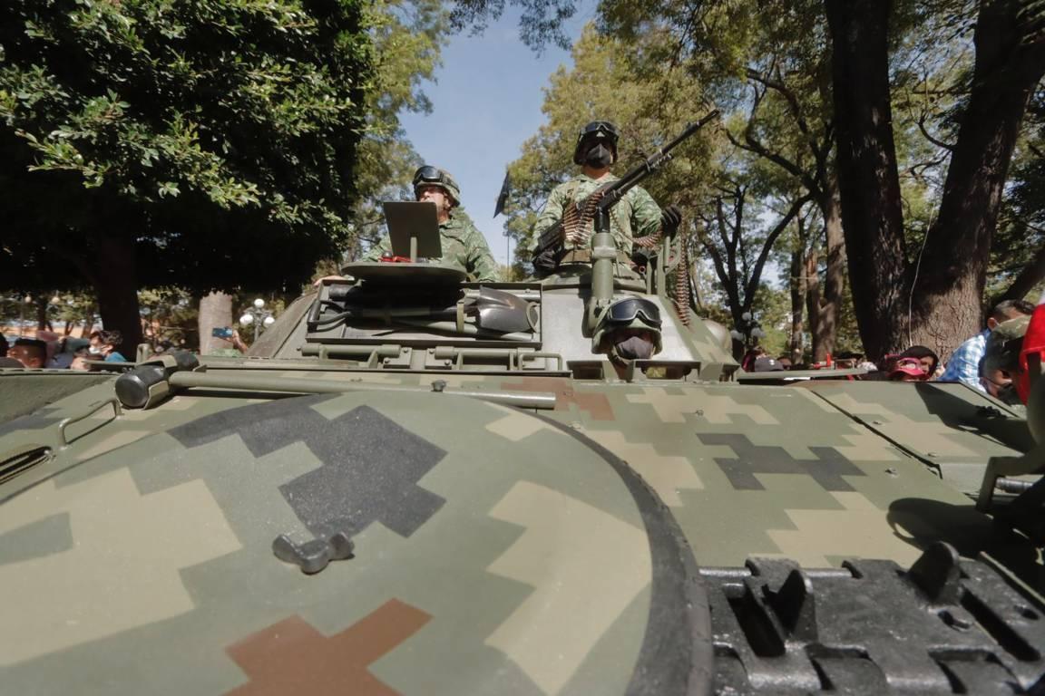 Desfile Cívico-Militar conmemorativo del CCXII Aniversario del inicio de Independencia de México en Tlaxcala 