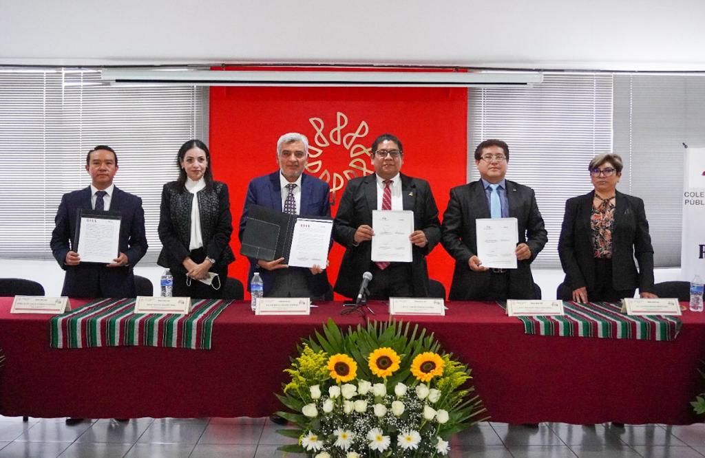 Firman convenio Fiscalía Anticorrupción con colegios de Contadores y Abogados