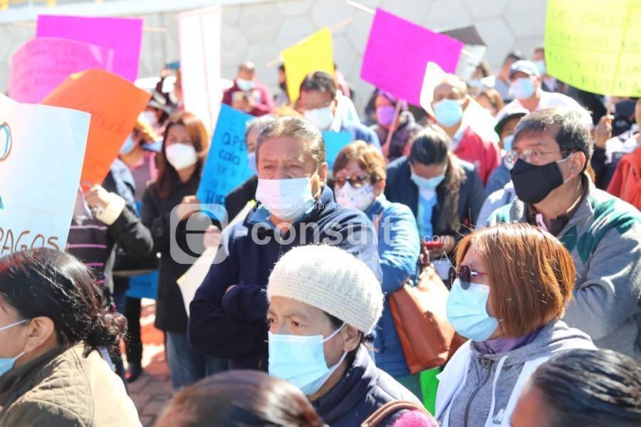 Encabeza Blanca Águila manifestación en SESA de Apetatitlán 