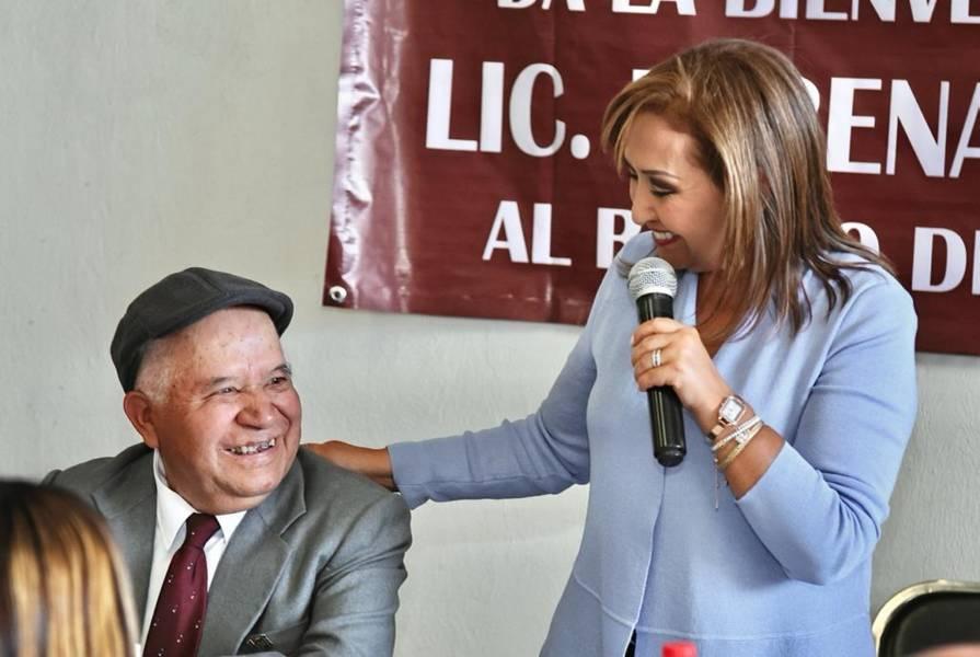 Refrendó Lorena Cuéllar respaldo a adultos mayores en San Pablo del Monte