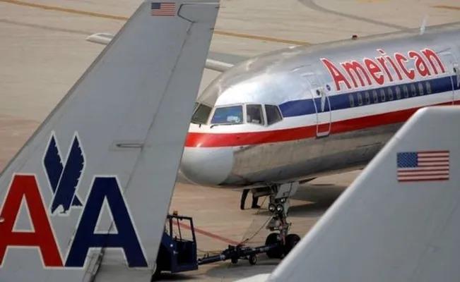Graban sonidos de terror y gemidos durante un vuelo de American Airlines