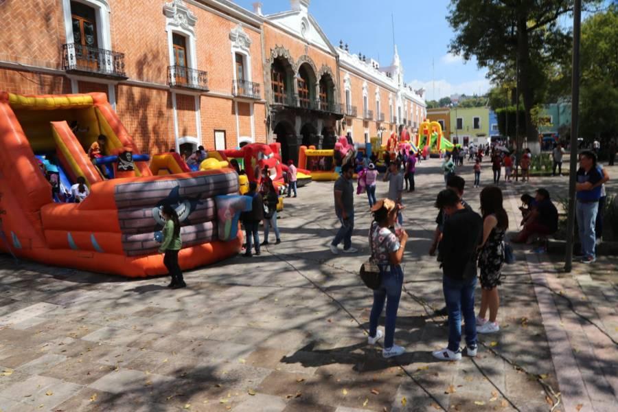 Colocan inflables gratuitos durante este domingo en la capital 
